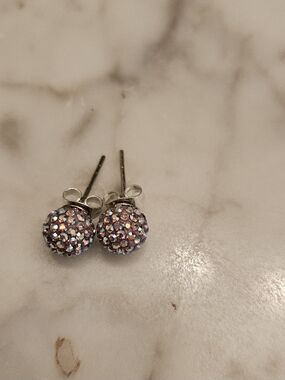 Hillberg & Berk Sparkle Ball Earrings 8mm (Purple)